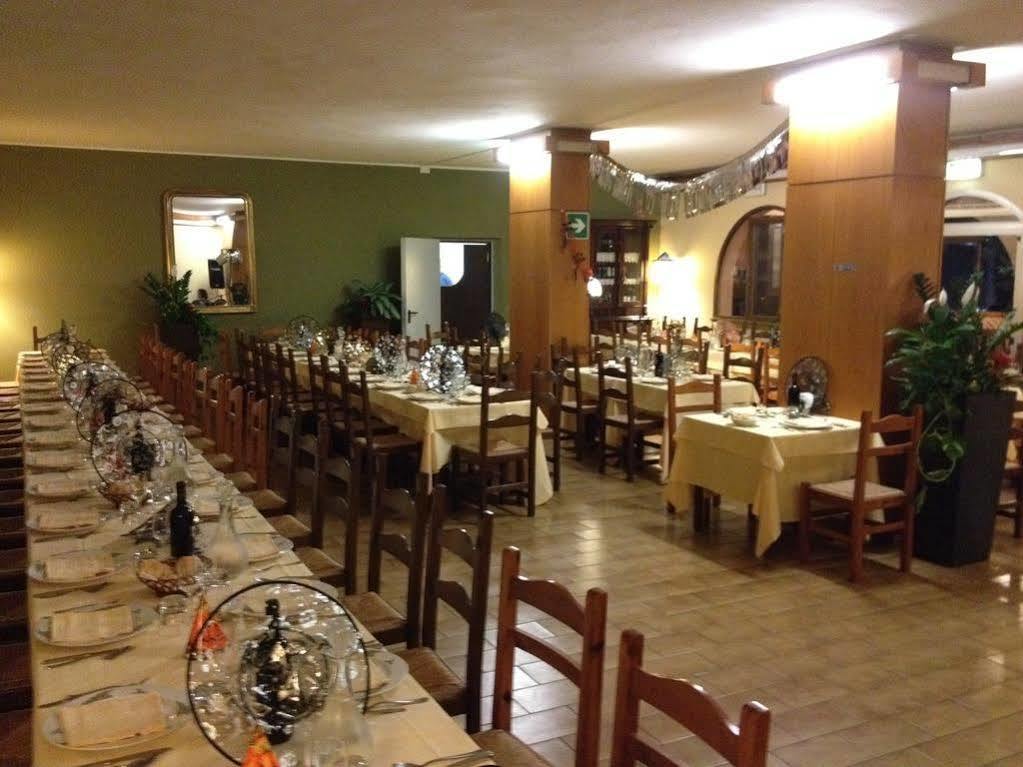 Hotel Missirini Фратта-Терме Экстерьер фото